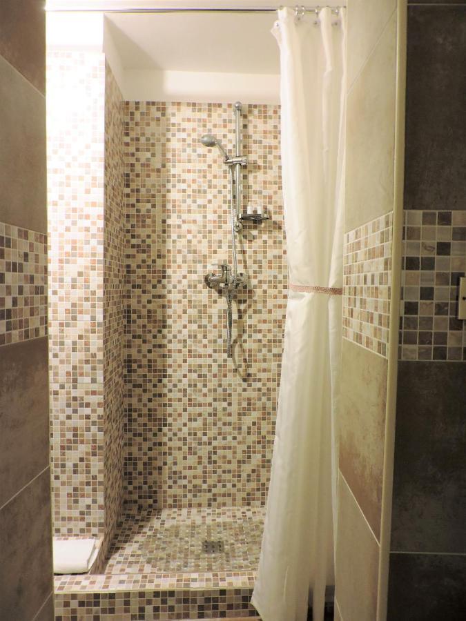 Li Suluri Bed & Breakfast Lecce Exterior photo